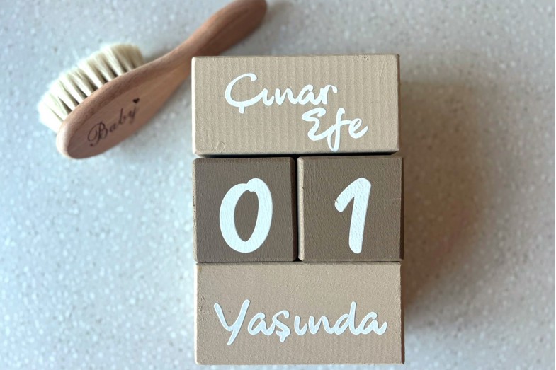 Ahşap Anı Küpleri & Fırça Seti Ahşap Anı Küpleri & Fırça Seti